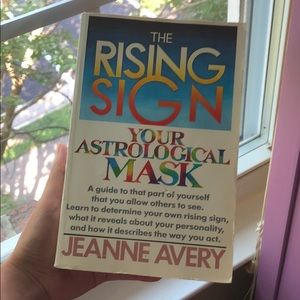 The Rising Sign - Your Astrological Mask Book
